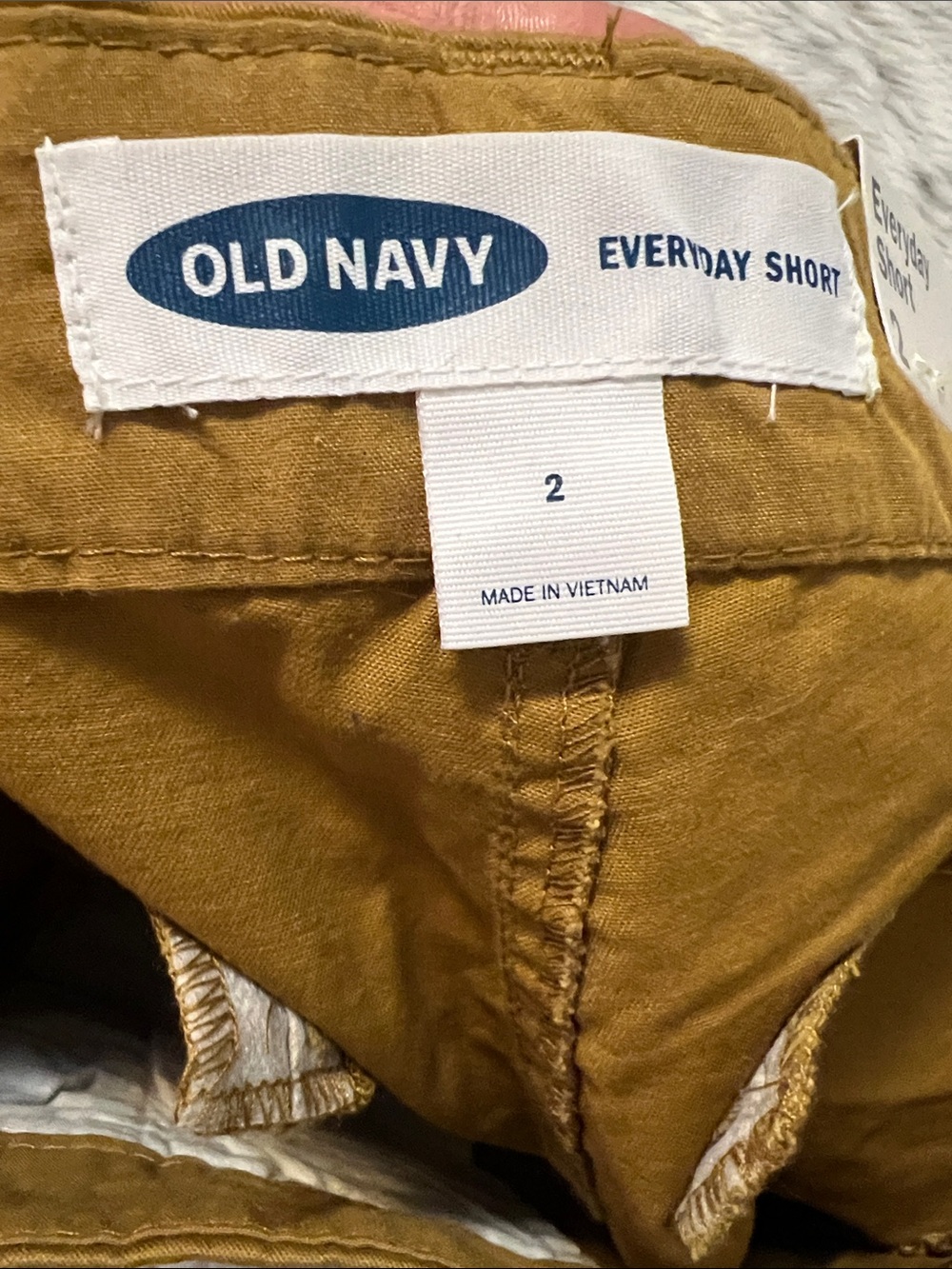 Old Navy Women's 5" Chino Shorts in Mustard Brown - Picture 6 of 8